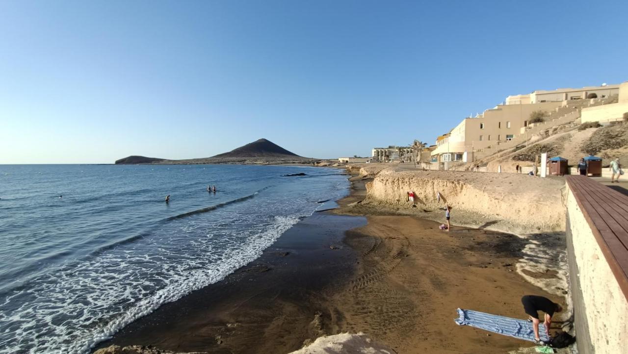 Views Of El Medano Beach, Two 외부 사진