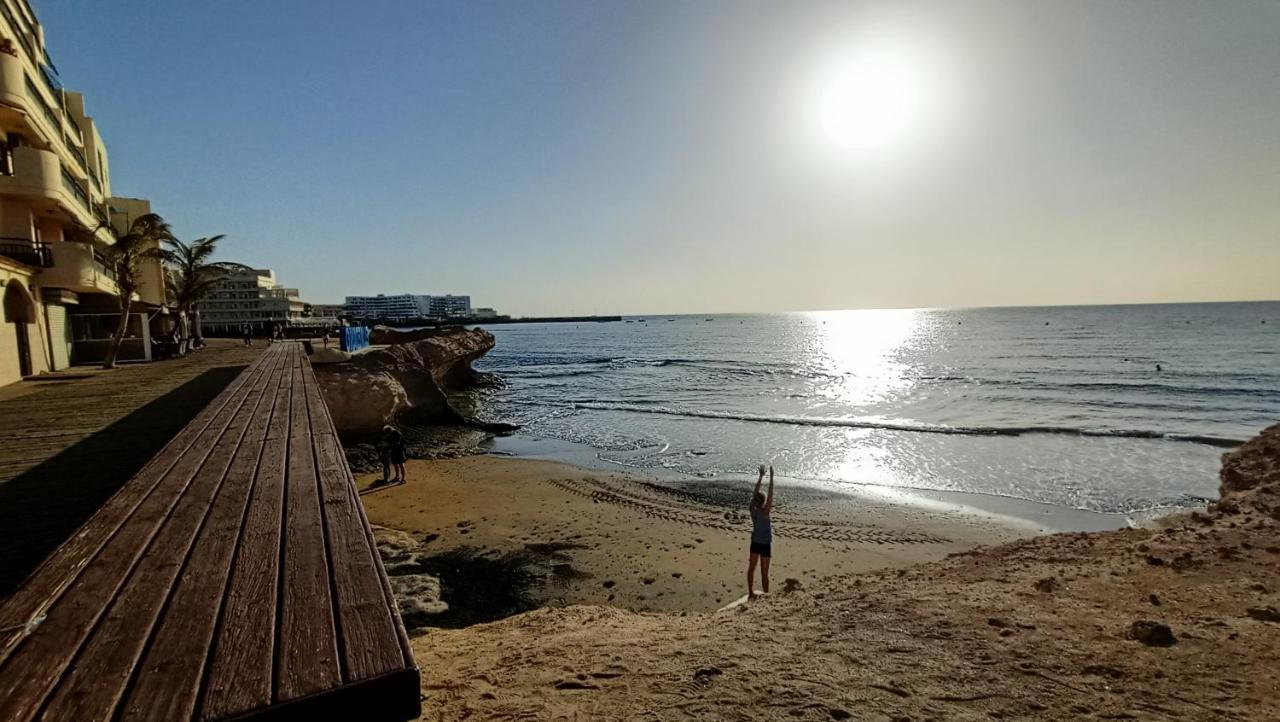 Views Of El Medano Beach, Two 외부 사진